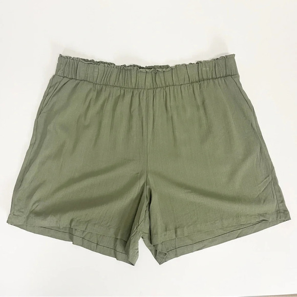NEW Adrianna Papell Shorts Womens Size XL Olive Green Pull On NWOT - Picture 1 of 9